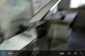 方馍机正在安装